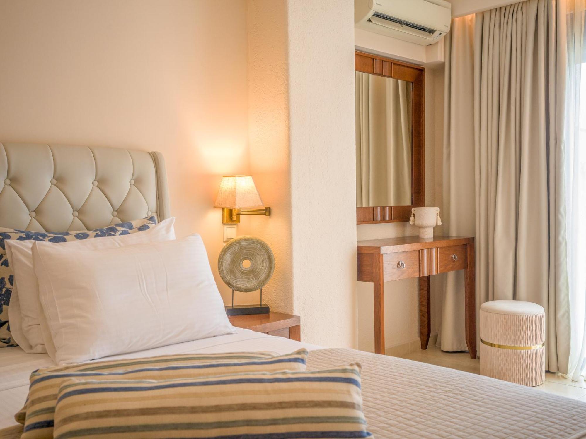 Secret Paradise Hotel & Spa (Adults Only) Chalkidiki Bagian luar foto